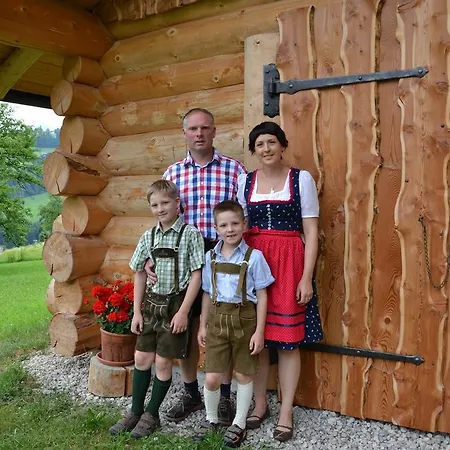 Holdhof Farm stay *